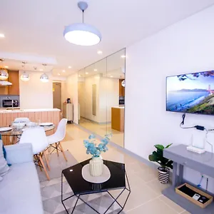 Antel & Serenity Апарт-отель Макати